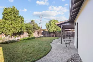 2409 Newport Dr, Modesto, CA 95350 - Photo 17