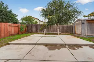 8064 Kingsdale Way, Sacramento, CA 95823 - Photo 43