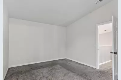 8064 Kingsdale Way, Sacramento, CA 95823 - Photo 27