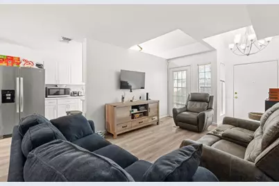 7648 Lily Mar Lane, Antelope, CA 95843 - Photo 9