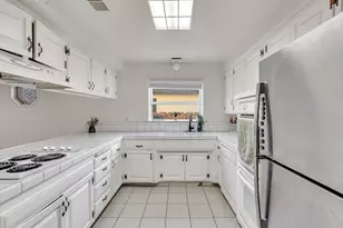 1062 Madison Ave, Los Banos, CA 93635 - Photo 13