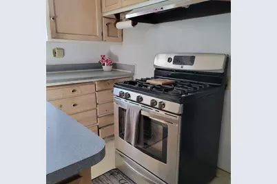 2038 Markham Way, Sacramento, CA 95818 - Photo 7