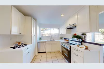 2004 Presidio Avenue, Modesto, CA 95355 - Photo 1