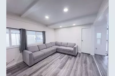 El Bosque Drive, San Jose, CA 95134 - Photo 3