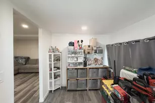 El Bosque Dr, San Jose, CA 95134 - Photo 17