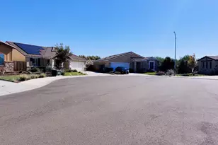 2013 Marciochi Ct, Los Banos, CA 93635 - Photo 23