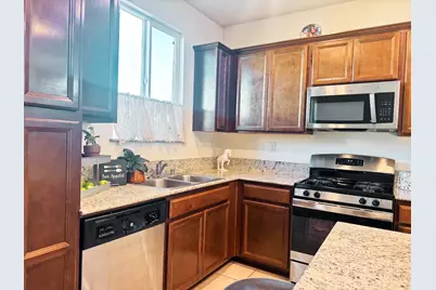 2013 Marciochi Court, Los Banos, CA 93635 - Photo 5