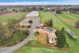 24606 N Elliott Rd, Acampo, CA 95220 - Photo 11