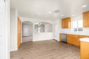 1580 Blue Beaver Way, Roseville, CA 95747 - Photo 5