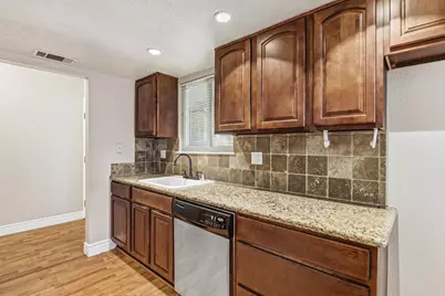 5959 Woodbriar Way, Citrus Heights, CA 95621 - Photo 17