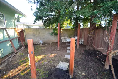 232 Oak Avenue, Galt, CA 95632 - Photo 23