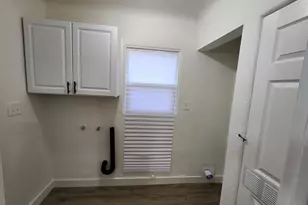 2001 John St, Modesto, CA 95351 - Photo 9