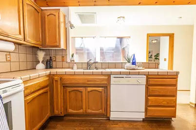 3913 Cougar Place, Modesto, CA 95356 - Photo 19