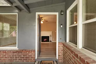 1640 Oxford Way, Stockton, CA 95204 - Photo 7