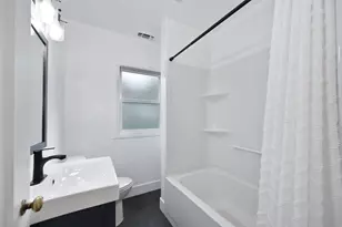 5270 L St, Sacramento, CA 95819 - Photo 25