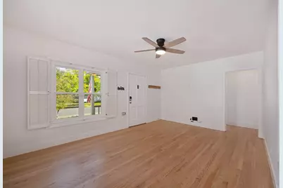 5270 L Street, Sacramento, CA 95819 - Photo 9
