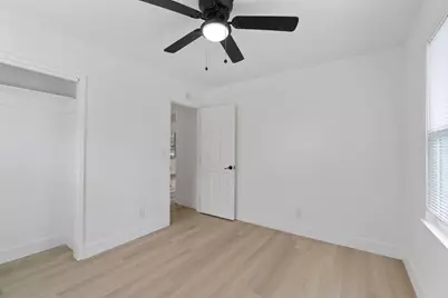 1559 N Carruth Avenue, Fresno, CA 93728 - Photo 19