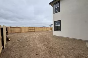 2024 Lazy Day, Roseville, CA 95747 - Photo 13