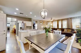 9573 Spring River Way, Elk Grove, CA 95624 - Photo 11