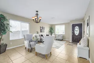 3355 Calla Lily Way, Sacramento, CA 95833 - Photo 5