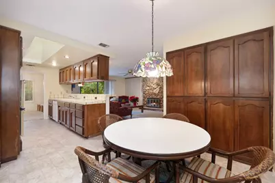 8406 Arbutus Way, Fair Oaks, CA 95628 - Photo 17