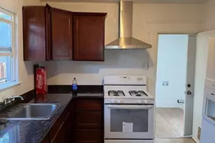 1827 S California, Stockton, CA 95206 - Photo 1