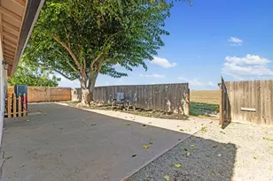 1205 Swan Dr, Patterson, CA 95363 - Photo 27