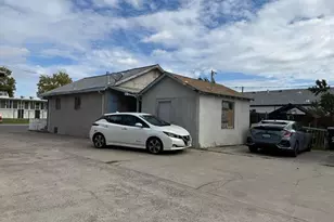 560 Las Palmas Ave, Sacramento, CA 95815 - Photo 1