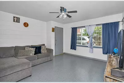 1109 Center Avenue, Dos Palos, CA 93620 - Photo 11