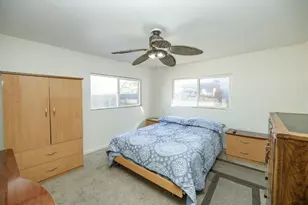 1317 Oakwood Dr, Modesto, CA 95350 - Photo 27