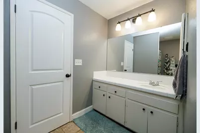 3012 Guinevere Lane, Modesto, CA 95350 - Photo 37