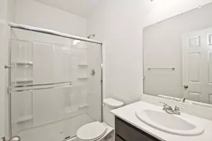 718 Crow Crk Cir, Galt, CA 95632 - Photo 11