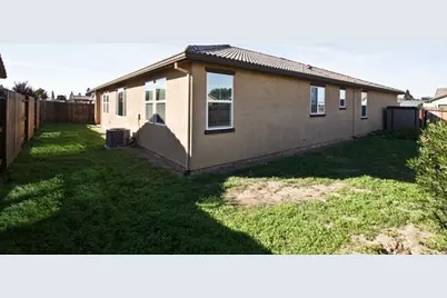 718 Crow Creek Circle, Galt, CA 95632 - Photo 17