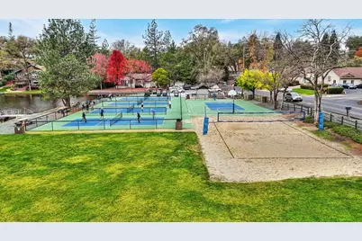 11801 Lakeshore N, Auburn, CA 95602 - Photo 41