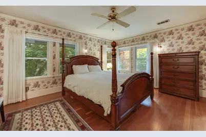 1863 Vallejo Way, Sacramento, CA 95818 - Photo 23