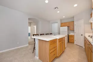 668 Plum Creek Ct, Folsom, CA 95630 - Photo 5