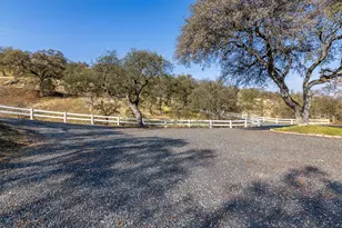 2155 El Faro Way, La Grange, CA 95329 - Photo 5