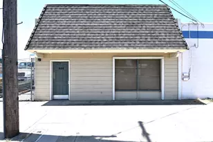 454 S Center St, Turlock, CA 95380 - Photo 1