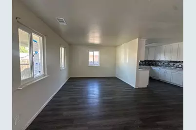 3646 18th Avenue, Sacramento, CA 95820 - Photo 5