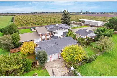 5766 N Alpine Road, Stockton, CA 95215 - Photo 3