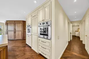 9801 Mira Del Rio Dr, Sacramento, CA 95827 - Photo 25