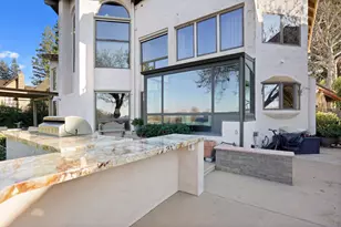 9801 Mira Del Rio Dr, Sacramento, CA 95827 - Photo 87