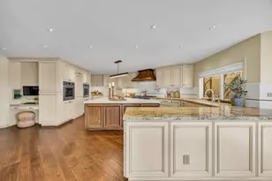 9801 Mira Del Rio Dr, Sacramento, CA 95827 - Photo 21