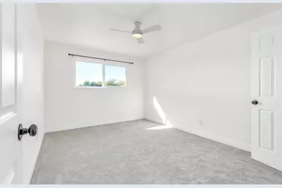 1225 58th Ave, Sacramento, CA 95831 - Photo 27