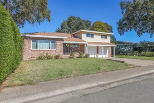 1225 58th Ave, Sacramento, CA 95831 - Photo 3