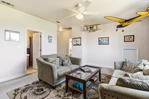 10571 Quiet Havens Ct, Sacramento, CA 95830 - Photo 43