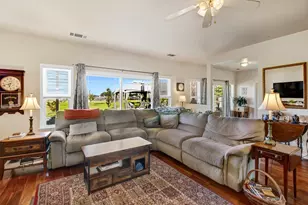 10571 Quiet Havens Ct, Sacramento, CA 95830 - Photo 13