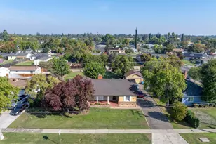 651 E 21st St, Merced, CA 95340 - Photo 1