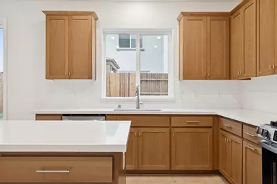 2593 Constellation, Roseville, CA 95747 - Photo 5