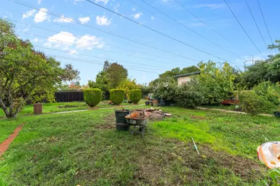 8277 Rhodora Court, Orangevale, CA 95662 - Photo 15